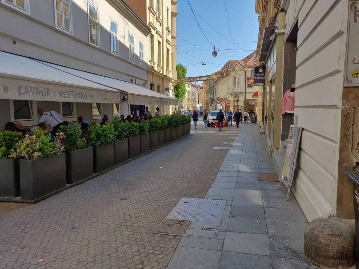 Metropolis Apartments Zagreb Luaran gambar